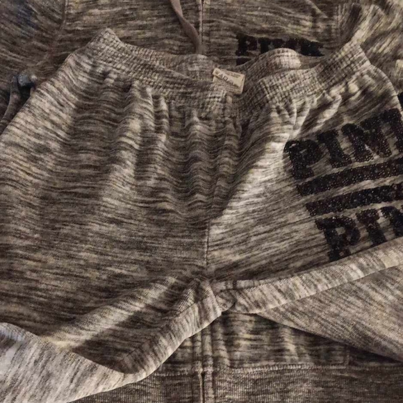 PINK outfits - Picture 10 of 10